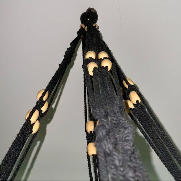 vintage black macrame hanging planter wooden beads - Picture 4 of 7